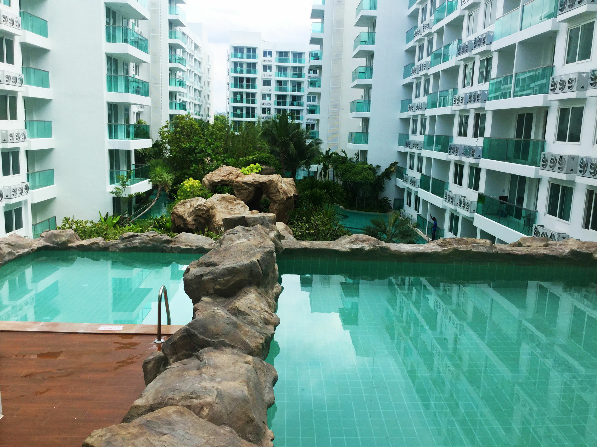 อเมซอน เรสซิเดนซ์ บาย พัทยา ซันนี เรนทัล Apartment หาดจอมเทียน ภายนอก รูปภาพ